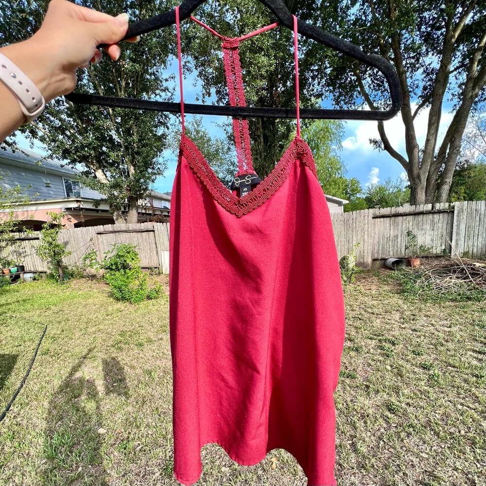 Jessica Simpson tank top
